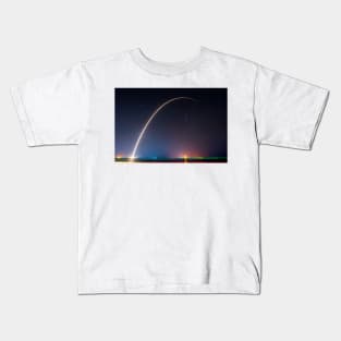 Falcon 9 rocket launch by SpaceX, 2016 (C031/1223) Kids T-Shirt